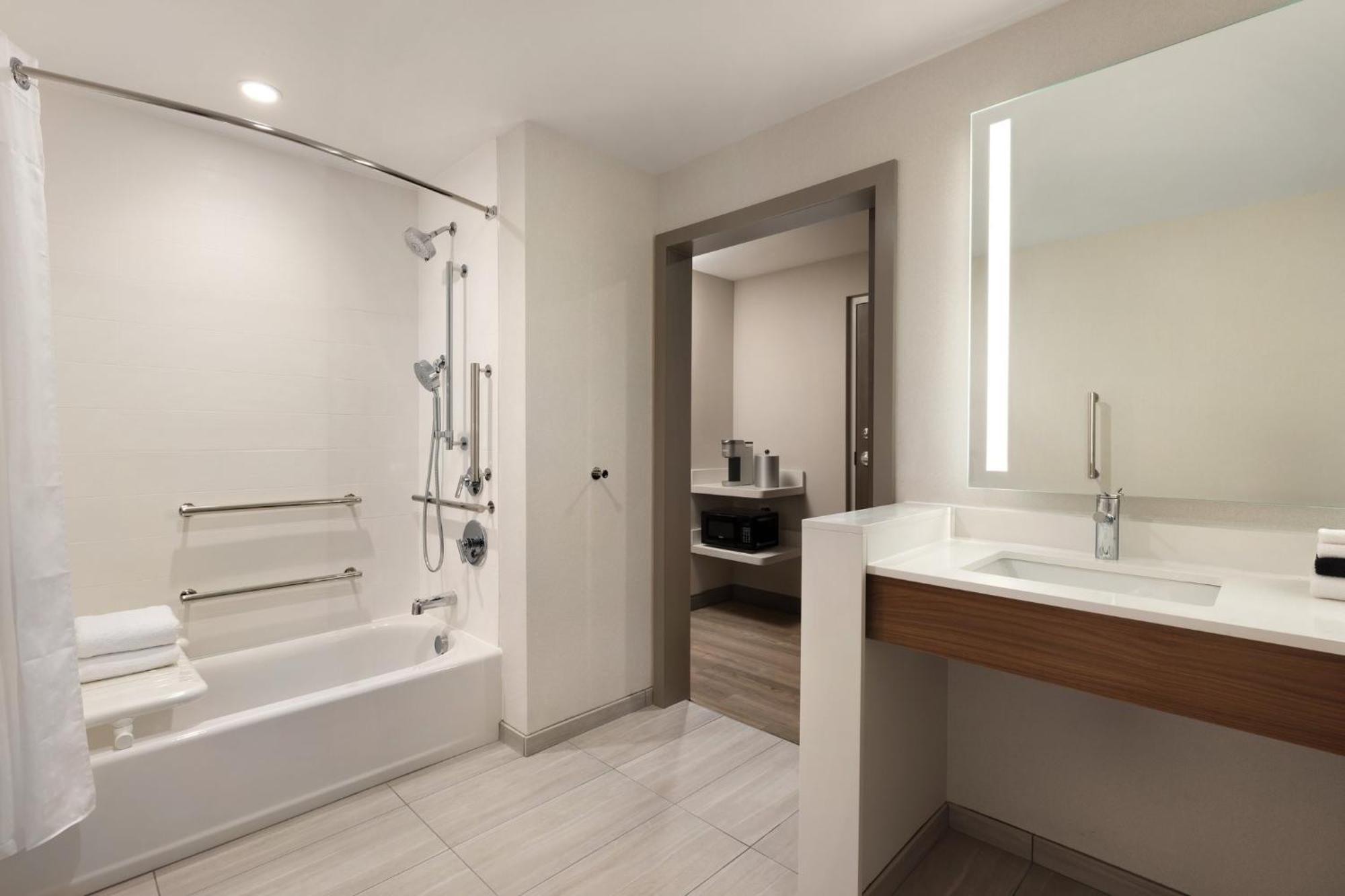 Holiday Inn Express Cape Canaveral By Ihg Екстер'єр фото