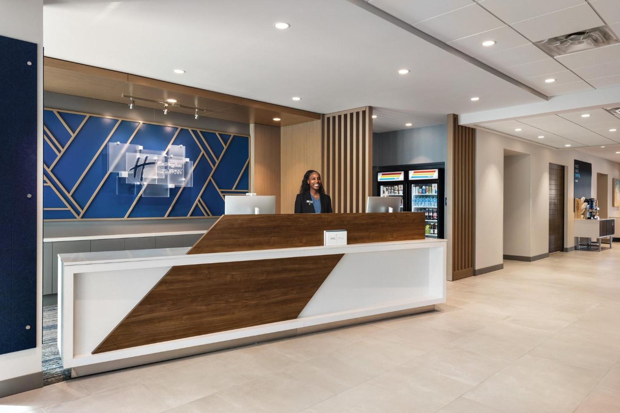 Holiday Inn Express Cape Canaveral By Ihg Екстер'єр фото