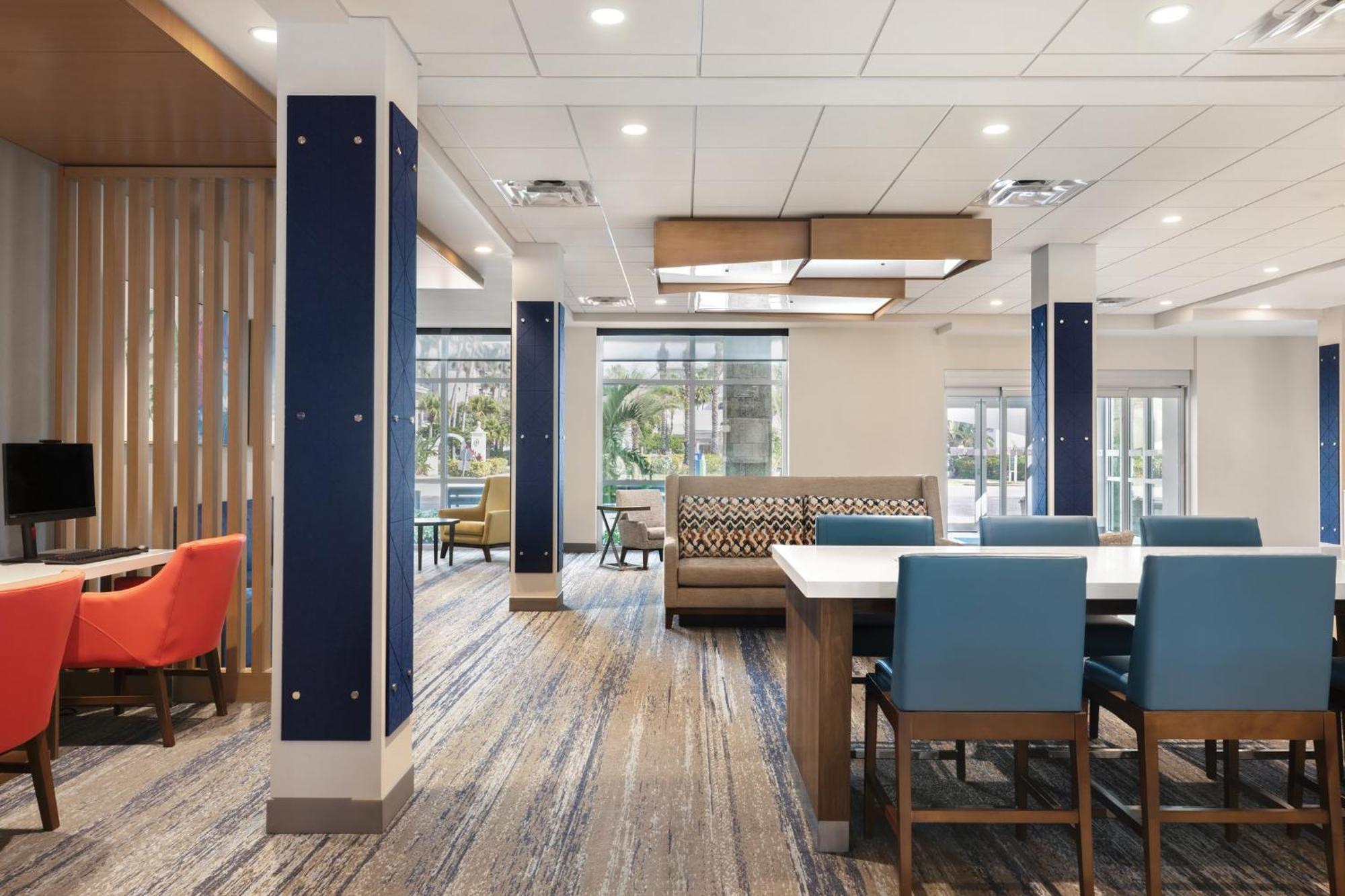Holiday Inn Express Cape Canaveral By Ihg Екстер'єр фото