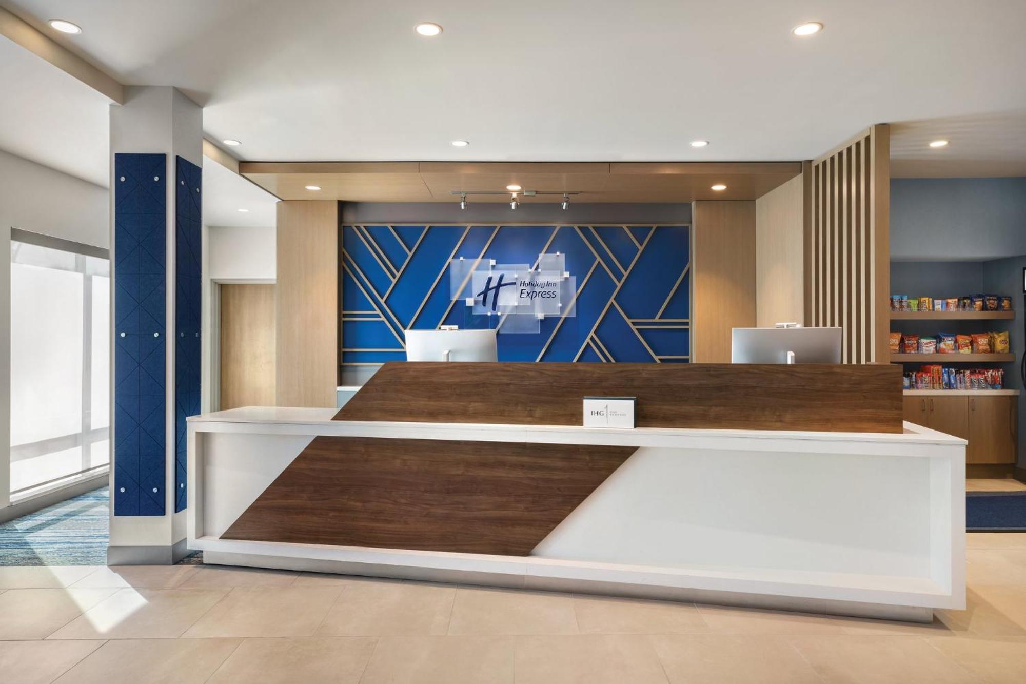 Holiday Inn Express Cape Canaveral By Ihg Екстер'єр фото