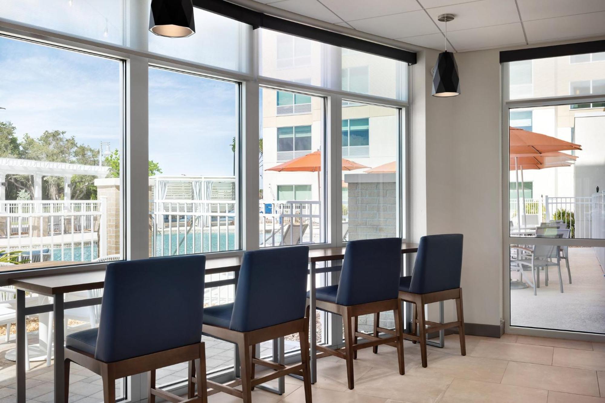 Holiday Inn Express Cape Canaveral By Ihg Екстер'єр фото